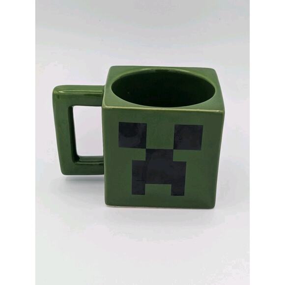 Minecraft Creeper Coffee Mug Cup Green Ceramic Drinkware Gift Gamer - Picture 1 of 3